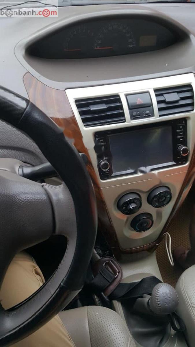 Toyota Vios Limo 2011 - Chính chủ bán Toyota Vios Limo năm 2011, màu đen