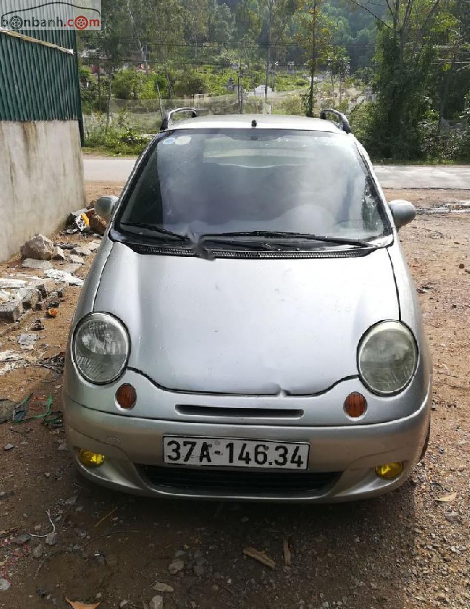 Daewoo Matiz 2003 - Bán Daewoo Matiz SE 0.8 MT đời 2003, màu bạc số sàn, giá tốt