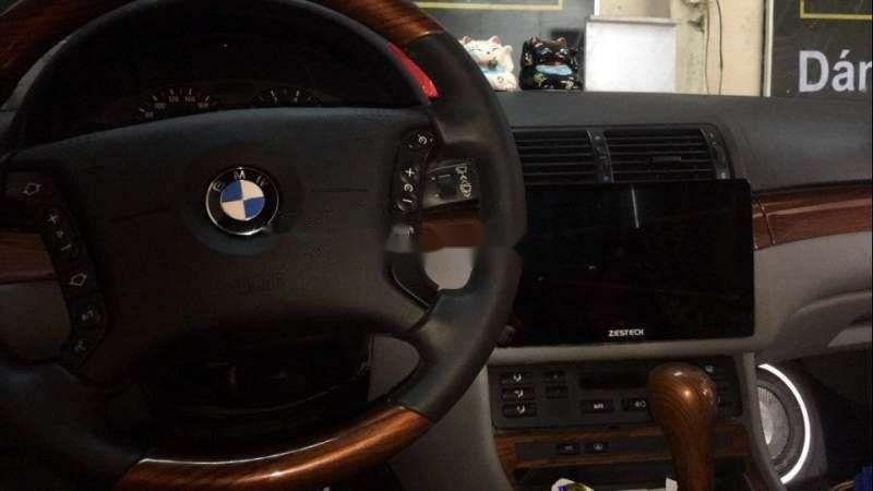 BMW 3 Series 318i 2004 - Bán BMW 3 Series 318i sản xuất năm 2004, màu đỏ, xe nhập, 335 triệu