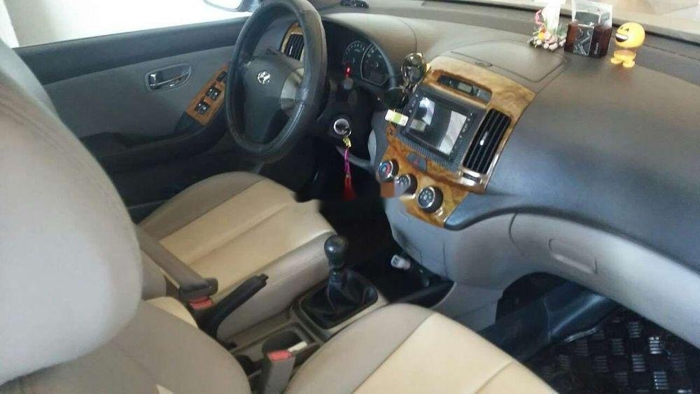 Hyundai Avante 2011 - Bán Hyundai Avante đời 2011, nhập khẩu