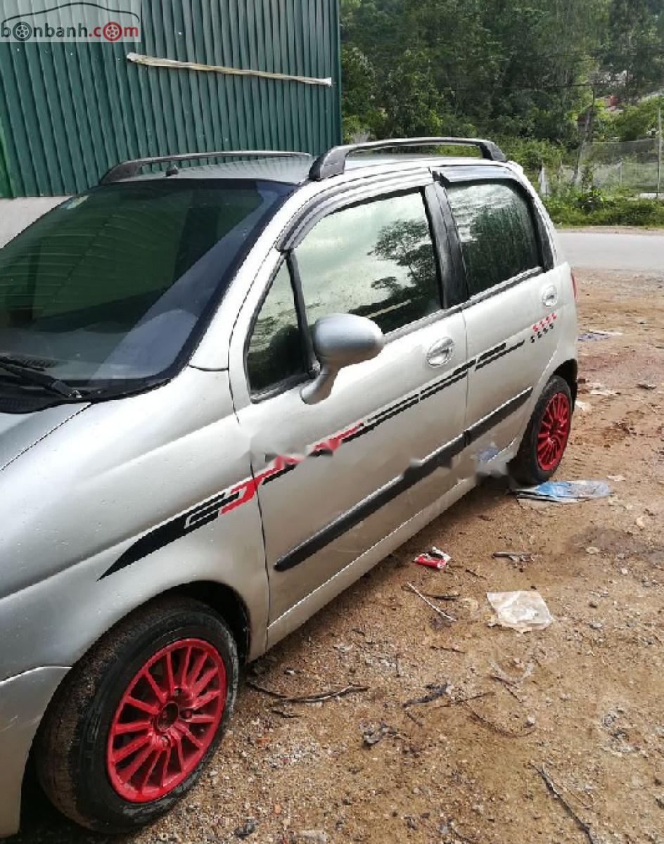 Daewoo Matiz 2003 - Bán Daewoo Matiz SE 0.8 MT đời 2003, màu bạc số sàn, giá tốt