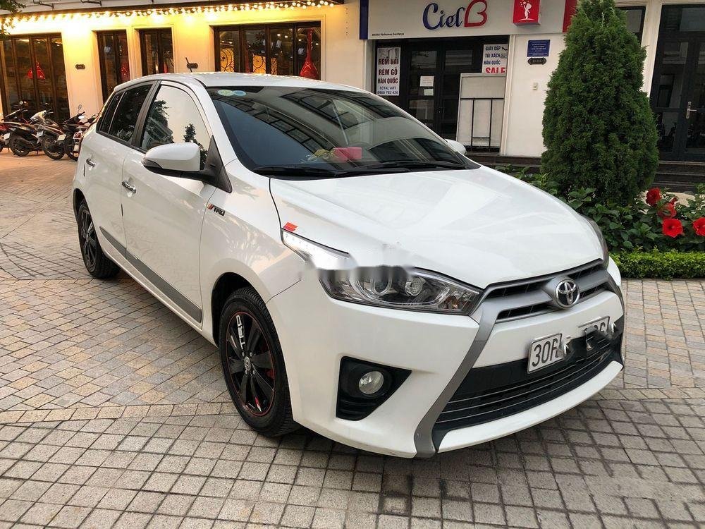Toyota Yaris  G 2015 - Cần bán xe Toyota Yaris G năm 2015, màu trắng, nhập khẩu nguyên chiếc
