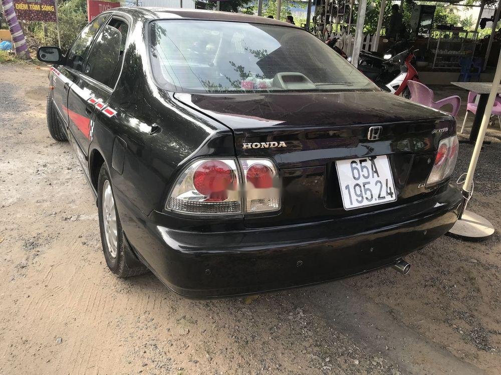 Honda Accord 1997 - Bán Honda Accord năm sản xuất 1997, màu đen, xe nhập chính hãng