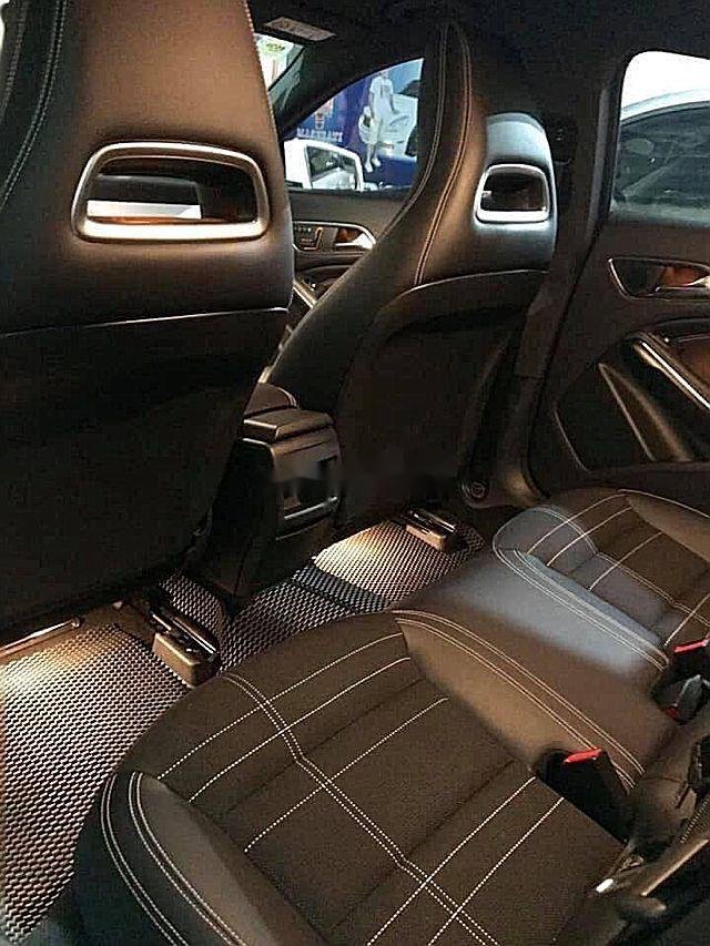 Mercedes-Benz CLA class 2015 - Cần bán xe Mercedes sản xuất 2015, xe nhập chính hãng