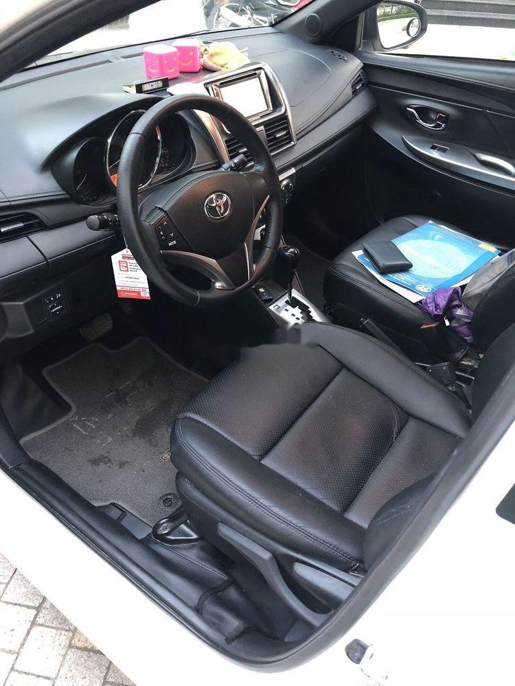 Toyota Yaris  G 2015 - Cần bán xe Toyota Yaris G năm 2015, màu trắng, nhập khẩu nguyên chiếc