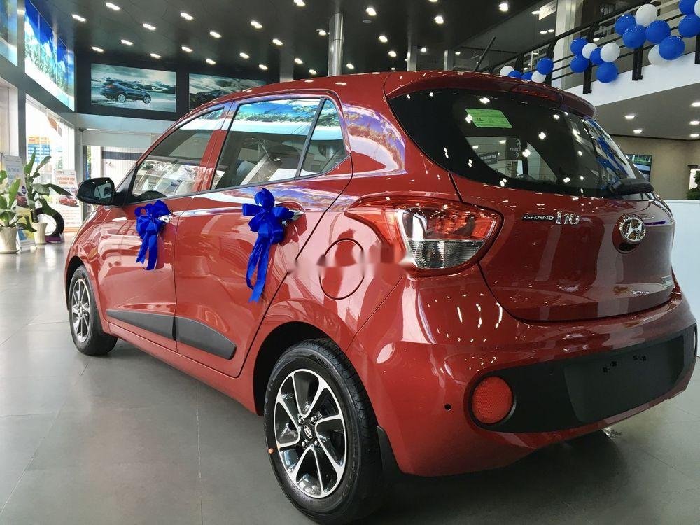 Hyundai Grand i10 2019 - Bán Hyundai Grand i10 đời 2019, màu đỏ số sàn xe nội thất đẹp