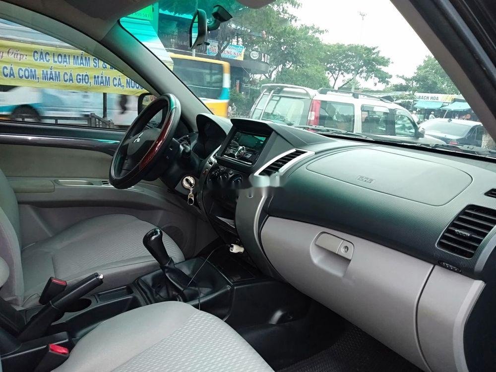 Mitsubishi Pajero 2018 - Cần bán xe Mitsubishi Pajero 2018, màu đen, nhập khẩu chính hãng