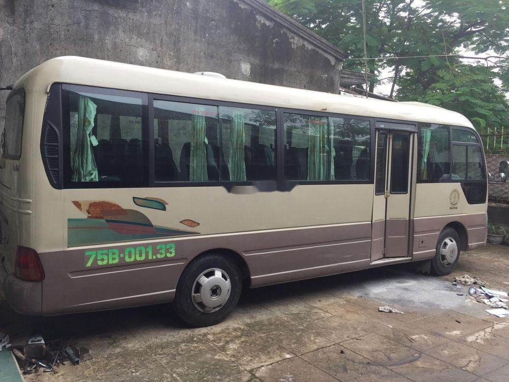 Hyundai County     2011 - Cần bán xe Hyundai County sản xuất năm 2011, giá tốt
