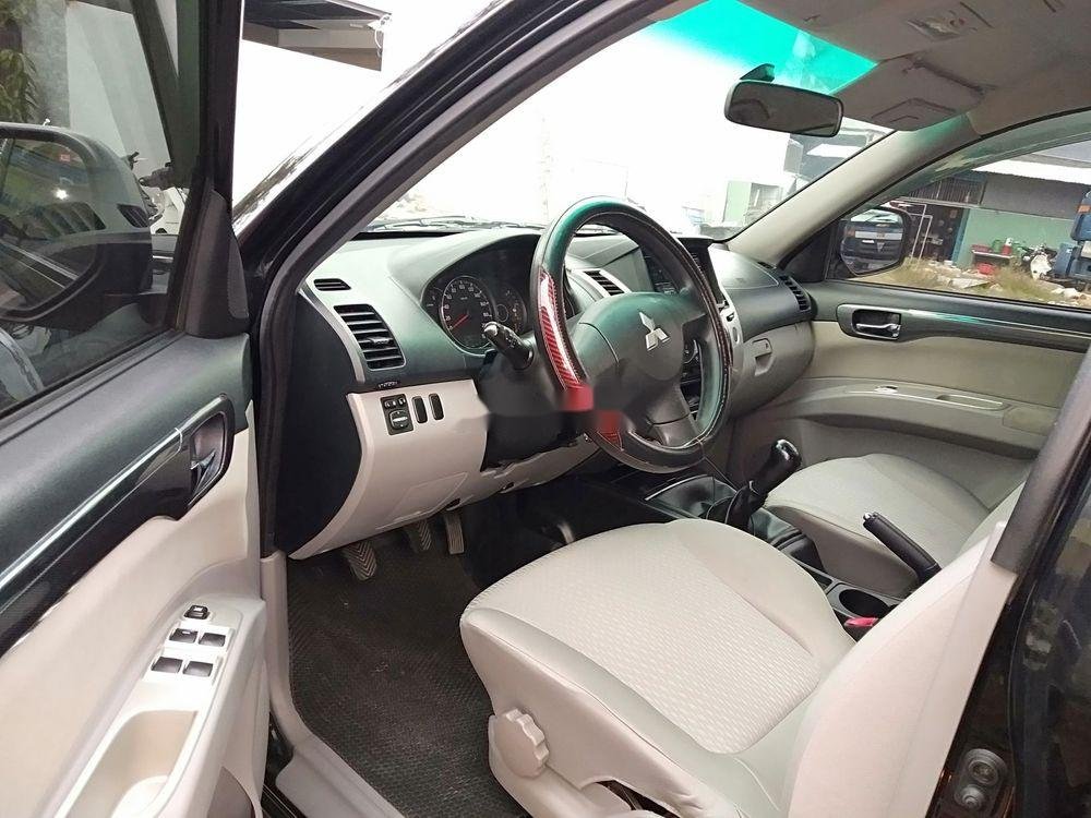 Mitsubishi Pajero 2018 - Cần bán xe Mitsubishi Pajero 2018, màu đen, nhập khẩu chính hãng