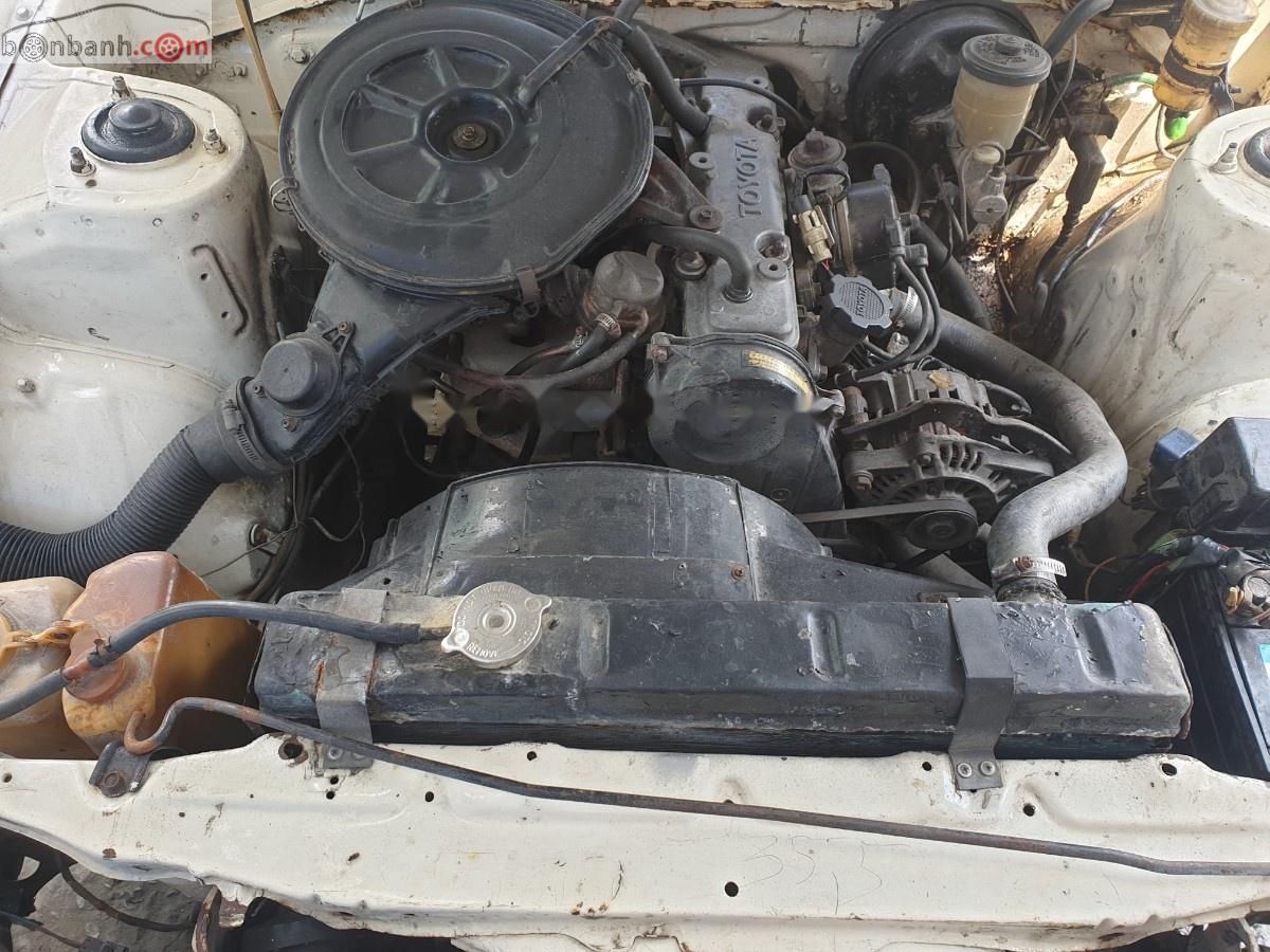 Toyota Corona   1990 - Bán Toyota Corona đời 1990, màu bạc