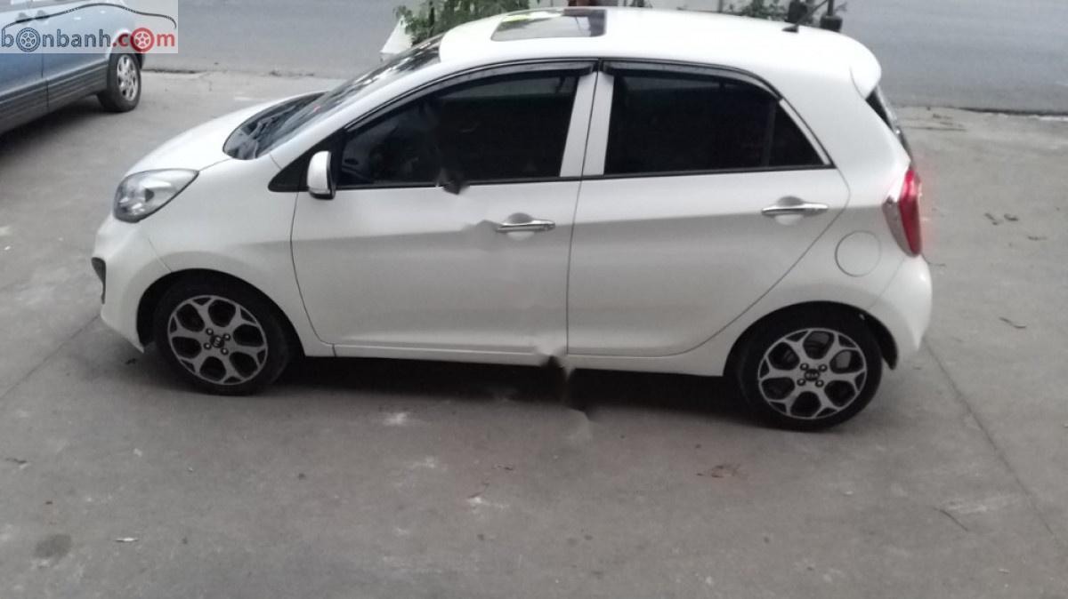Kia Picanto 2012 - Cần bán xe Kia Picanto đời 2012, màu trắng giá cạnh tranh xe còn mới lắm