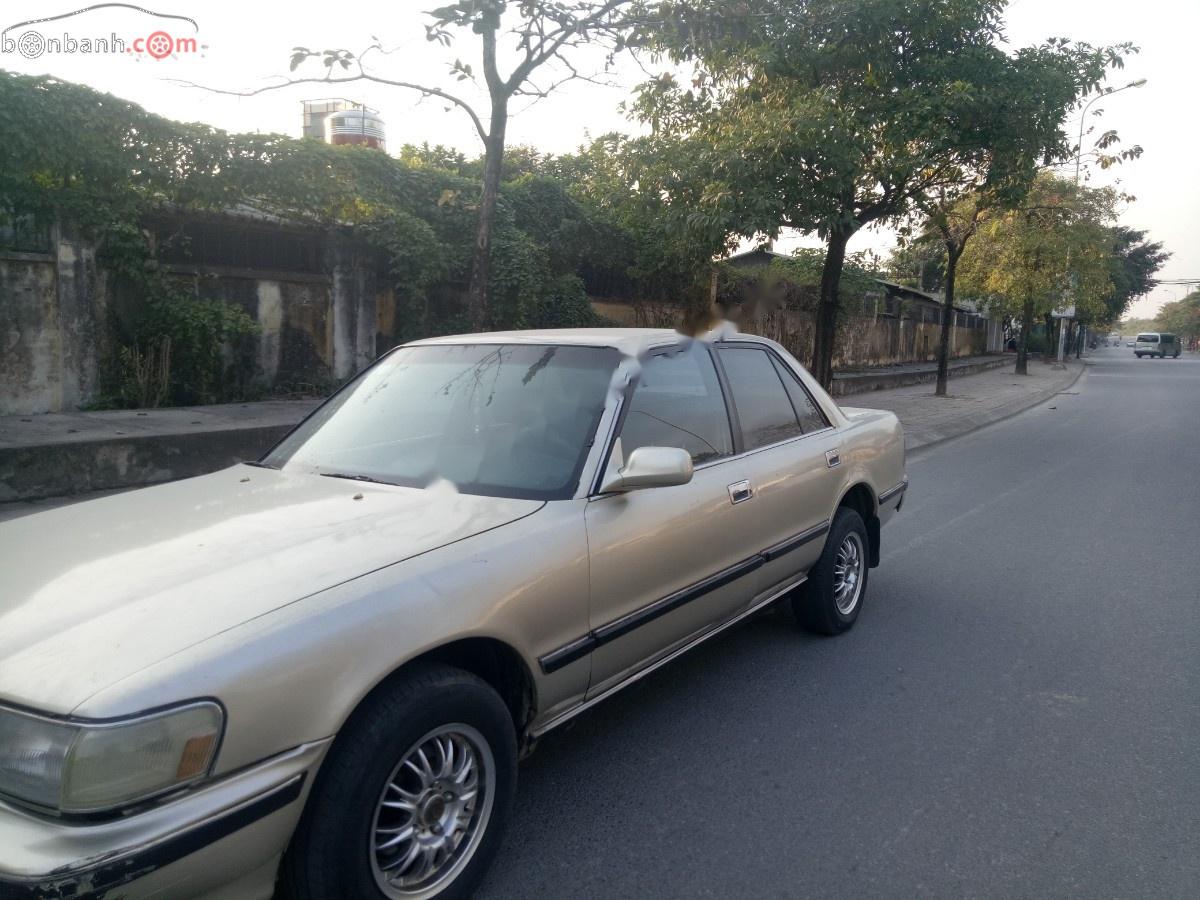 Toyota Cressida 1993 - Bán Toyota Cressida 1993, màu vàng, nhập khẩu
