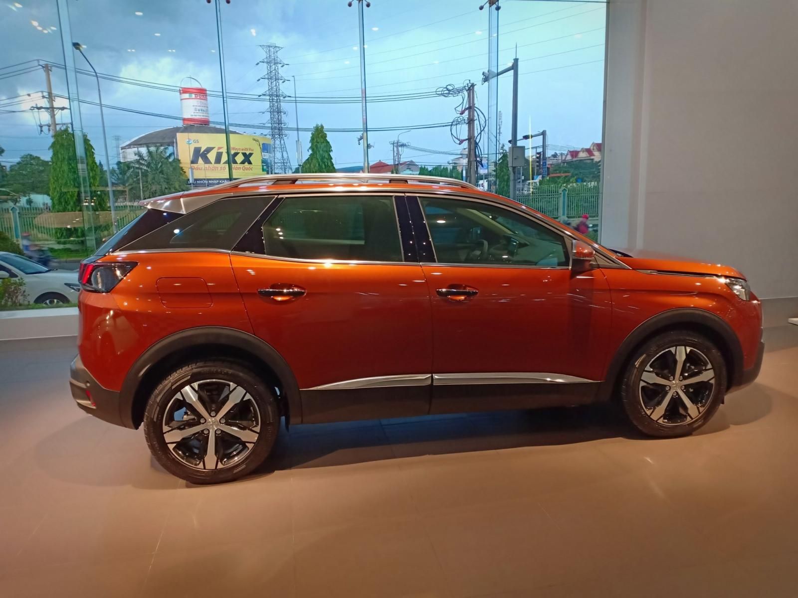 Peugeot 3008 2019 -  Peugeot 3008 - Giảm giá sốc - Nhận quà liền tay - Có xe giao ngay