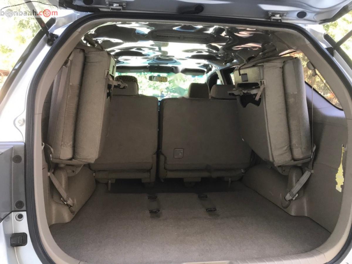 Toyota Fortuner 2014 - Bán Toyota Fortuner năm sản xuất 2014, màu bạc, giá chỉ 745 triệu