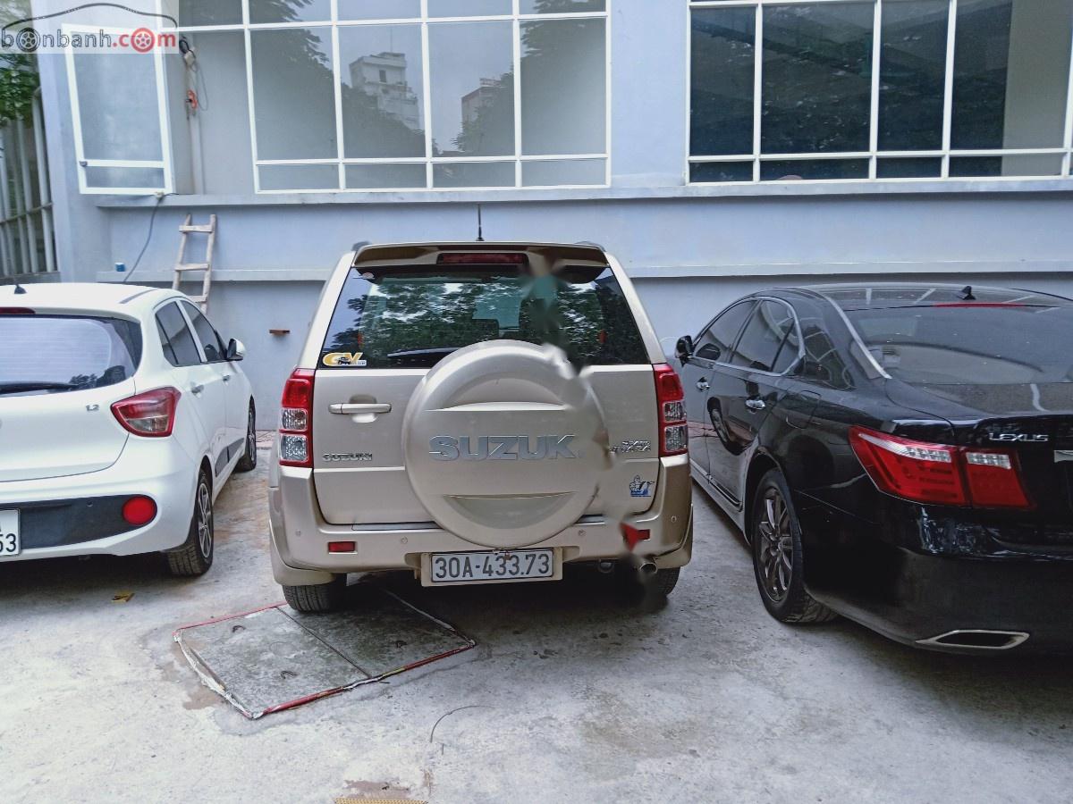 Suzuki Grand vitara 2011 - Cần bán xe Suzuki Grand vitara 2.0 AT 2011, nhập khẩu chính hãng