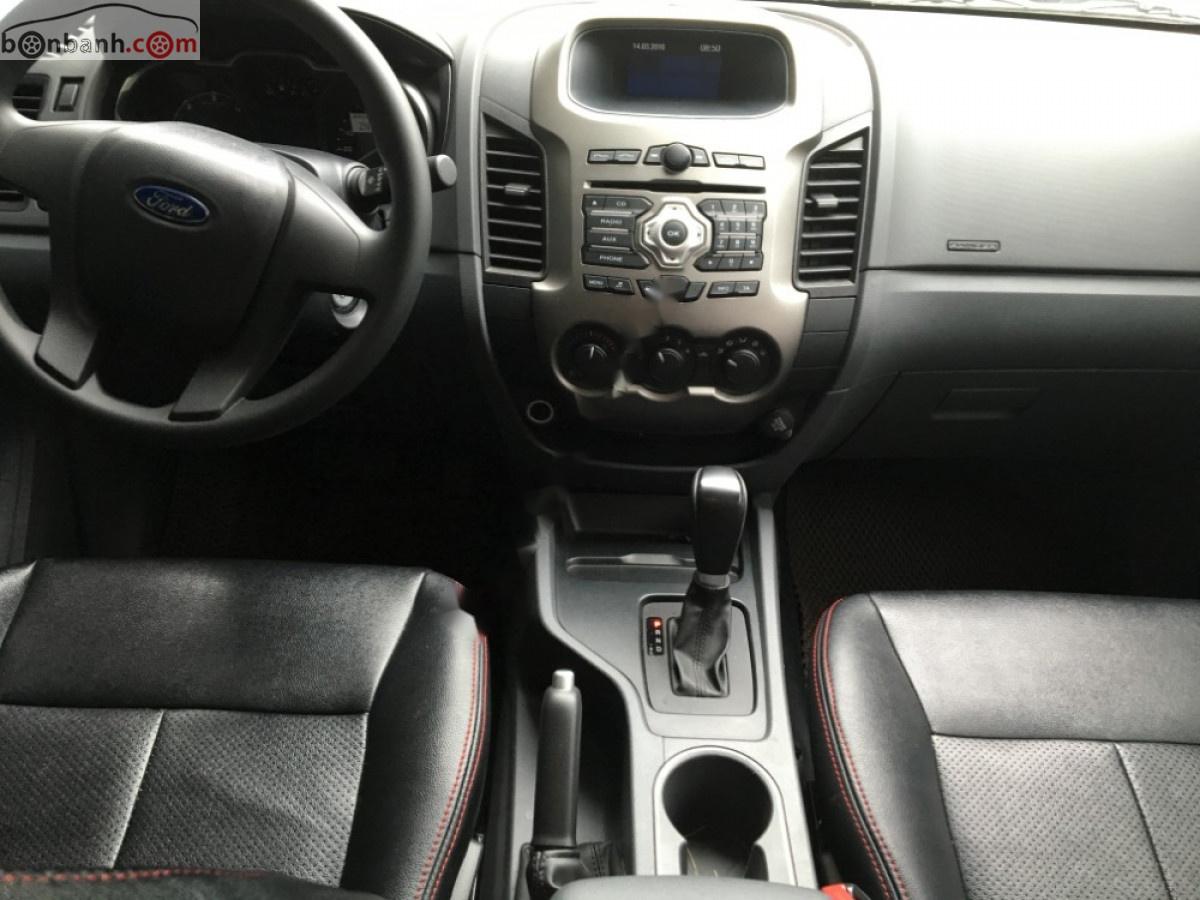 Ford Ranger XLS 2.2L 4x2 AT 2007 - Bán Ford Ranger XLS 2.2L 4x2 AT 2007, màu trắng, nhập khẩu Thái còn mới, 568 triệu