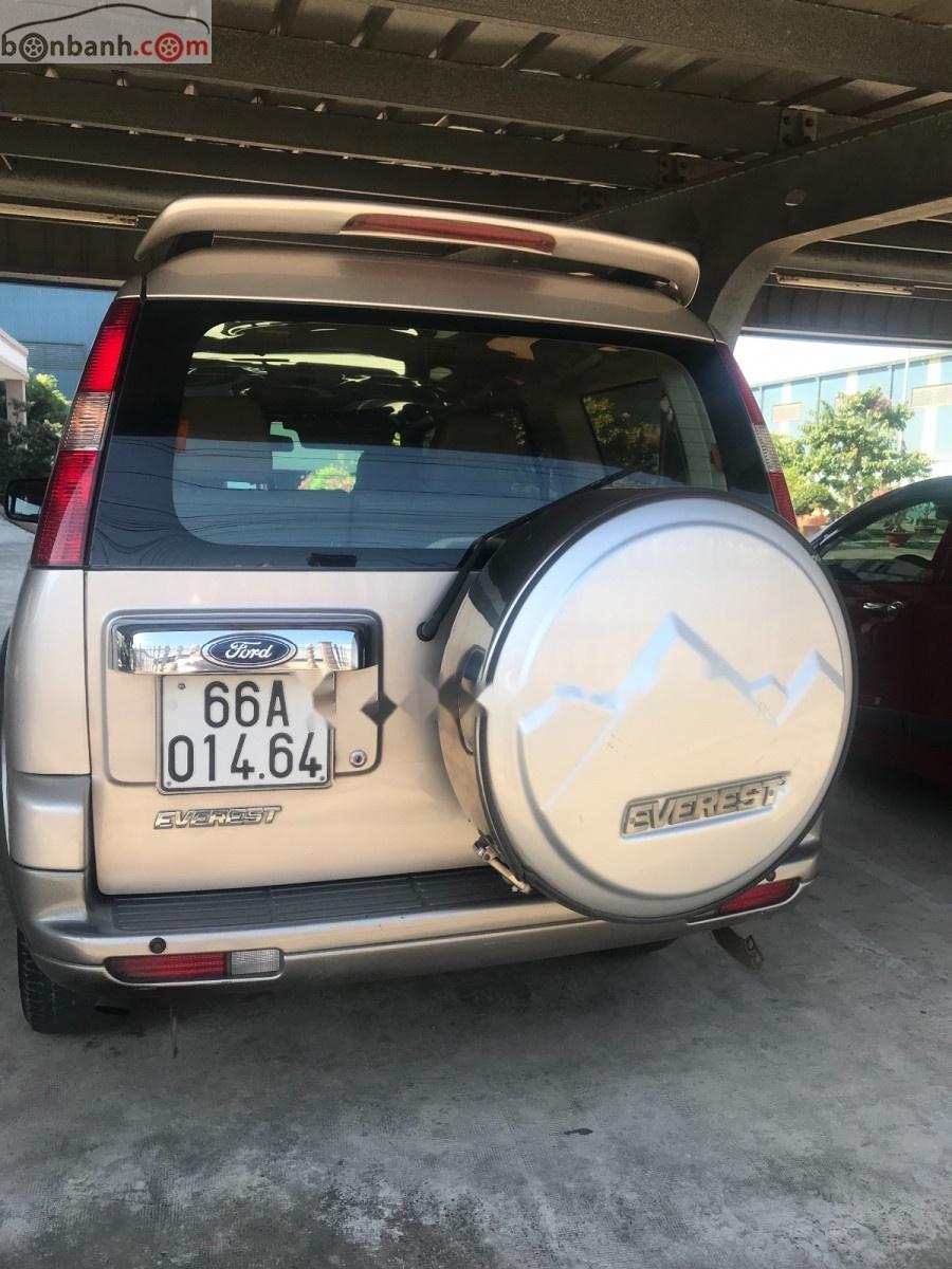 Ford Everest 2008 - Cần bán xe Ford Everest sản xuất năm 2008 số tự động giá cạnh tranh