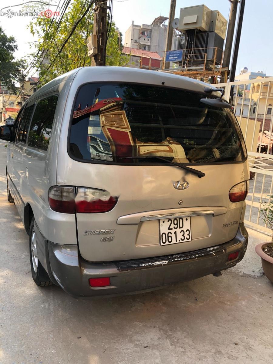 Hyundai Starex 2005 - Cần bán gấp Hyundai Starex Van 2.5 MT 2005, xe nhập chính hãng