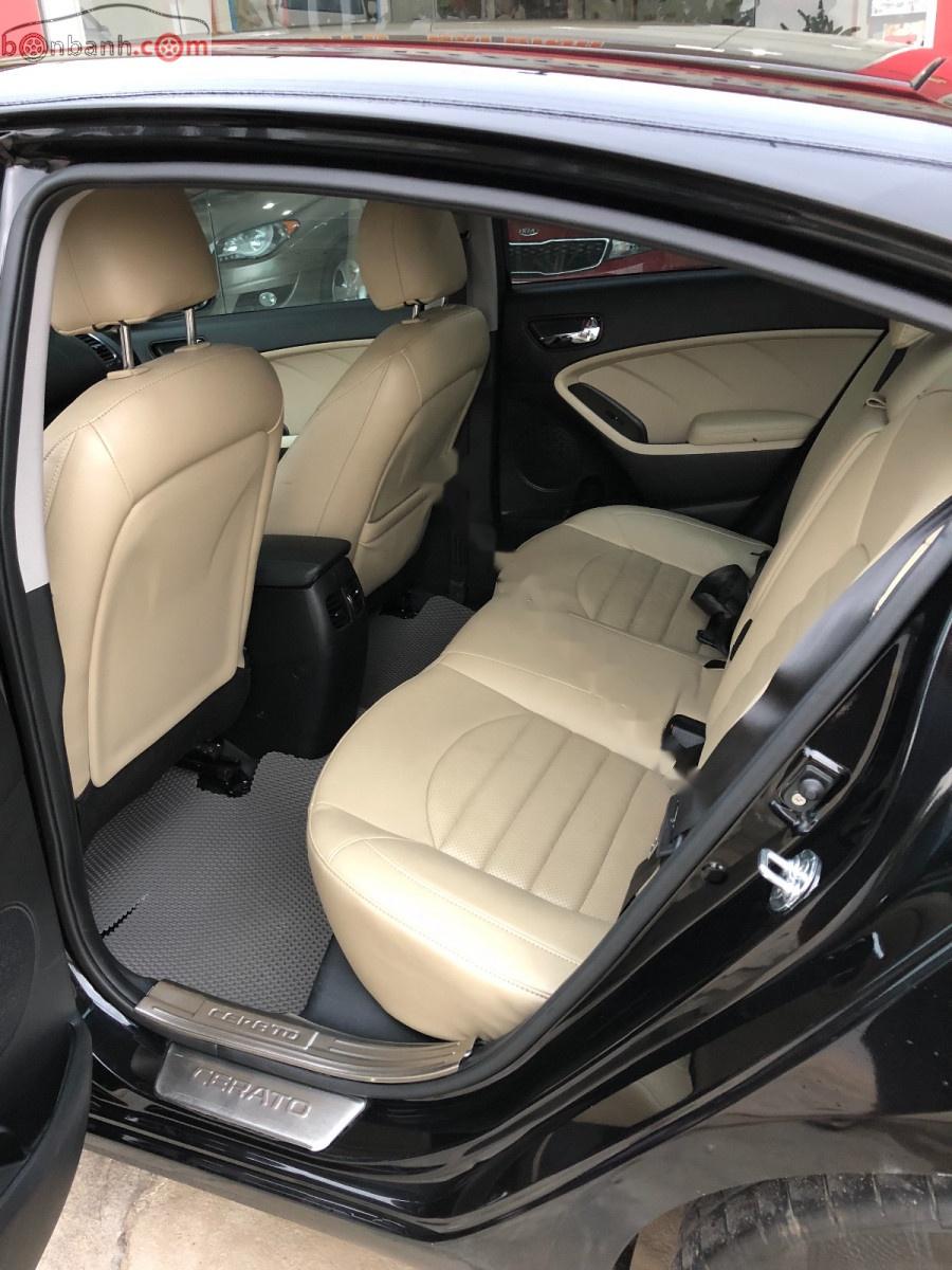 Kia Cerato 2018 - Bán Kia Cerato 1.6 AT năm 2018, màu đen, giá chỉ 545 triệu
