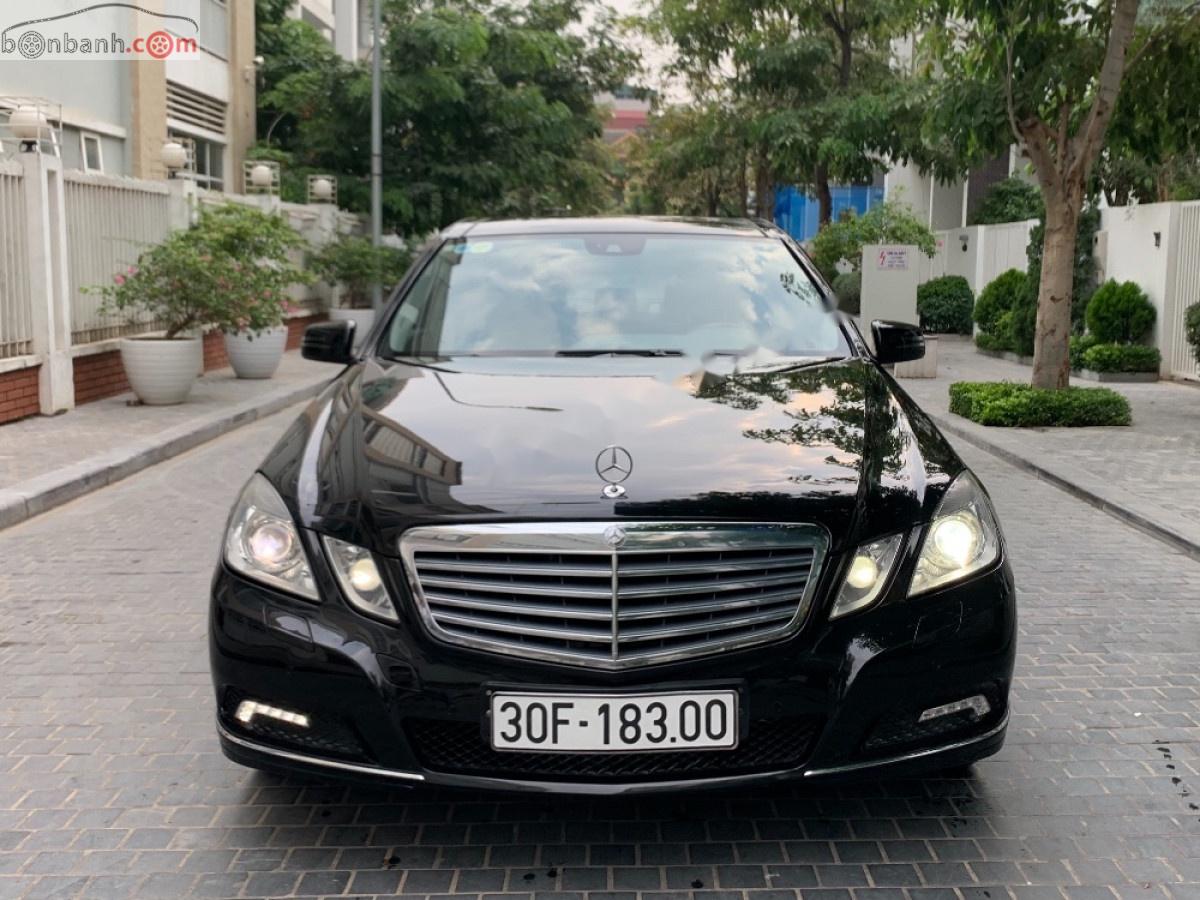 Mercedes-Benz E class E300 2009 - Bán Mercedes E300 năm 2009, màu đen số tự động giá cạnh tranh