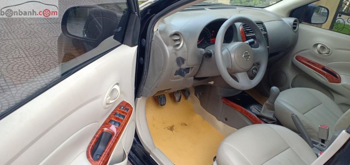 Nissan Sunny 2015 - Cần bán gấp Nissan Sunny 1.5 XL MT năm sản xuất 2015, màu đen số sàn