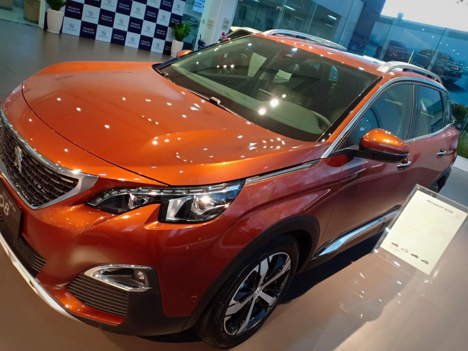 Peugeot 3008 2019 -  Peugeot 3008 - Giảm giá sốc - Nhận quà liền tay - Có xe giao ngay