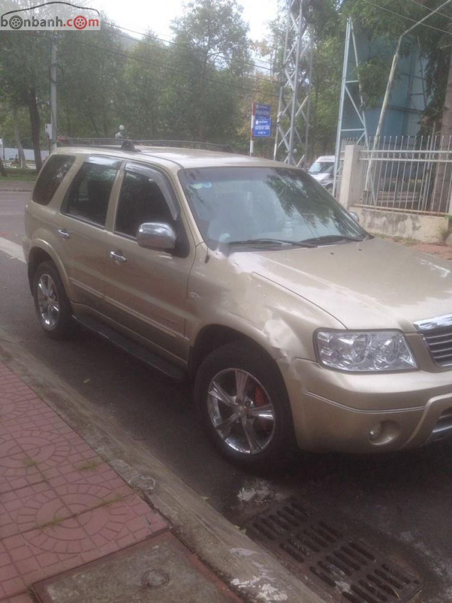 Ford Escape 2005 - Bán ô tô Ford Escape năm 2005, giá tốt