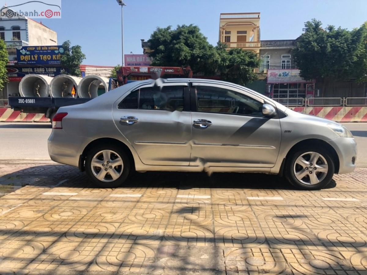 Toyota Vios 2008 - Cần bán lại xe Toyota Vios 2008, màu bạc xe gia đình giá cạnh tranh xe còn mới lắm