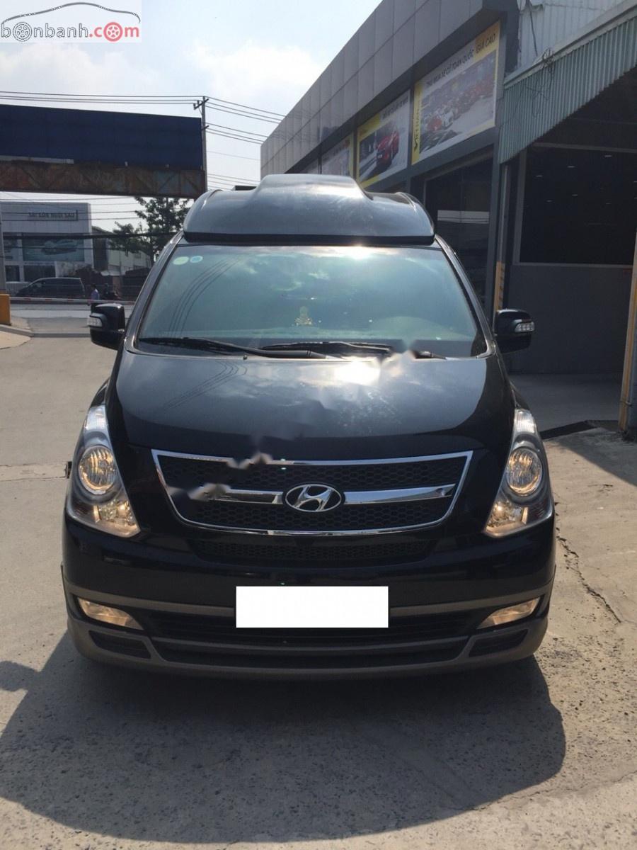 Hyundai Grand Starex   2014 - Cần bán lại xe Hyundai Grand Starex 2014, màu đen, nhập khẩu chính hãng