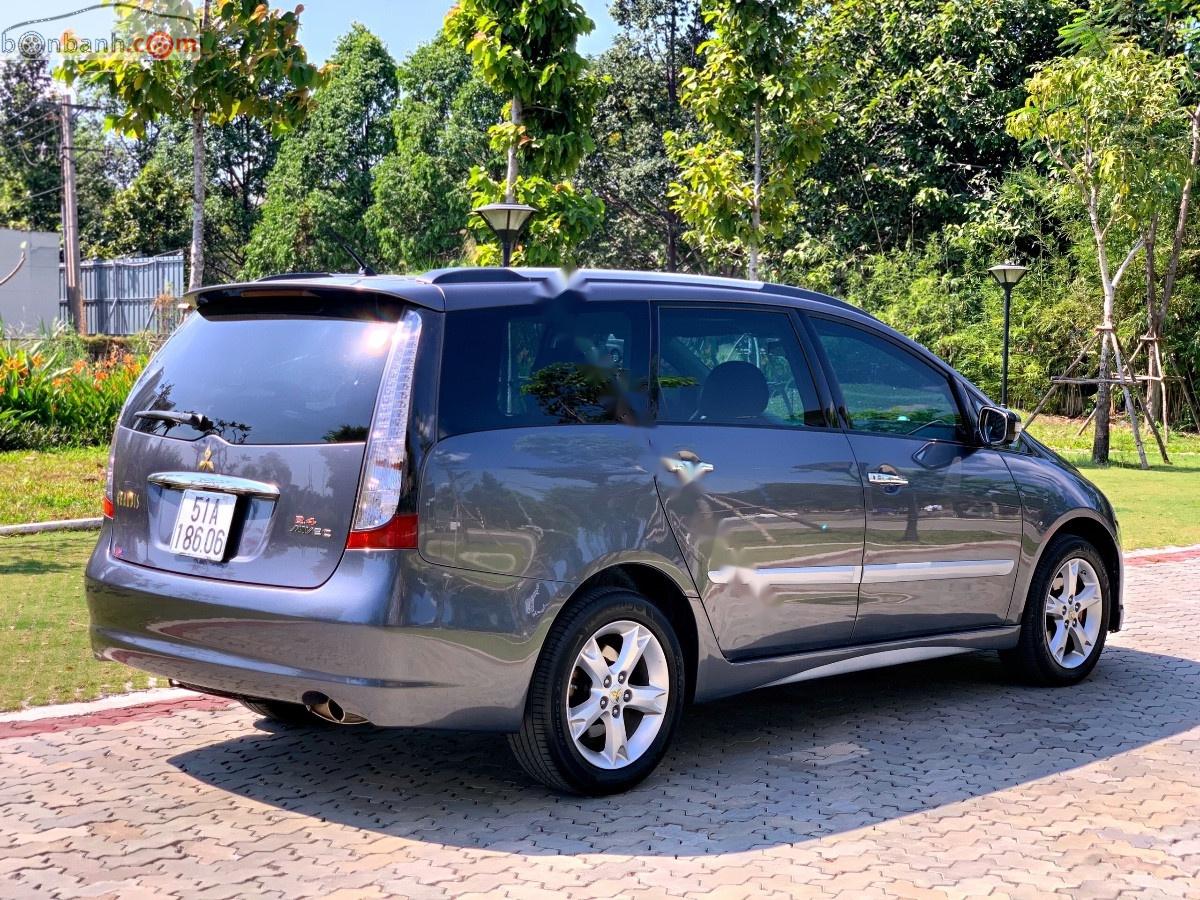 Mitsubishi Grandis 2011 - Bán ô tô Mitsubishi Grandis 2011, giá tốt xe còn mới lắm