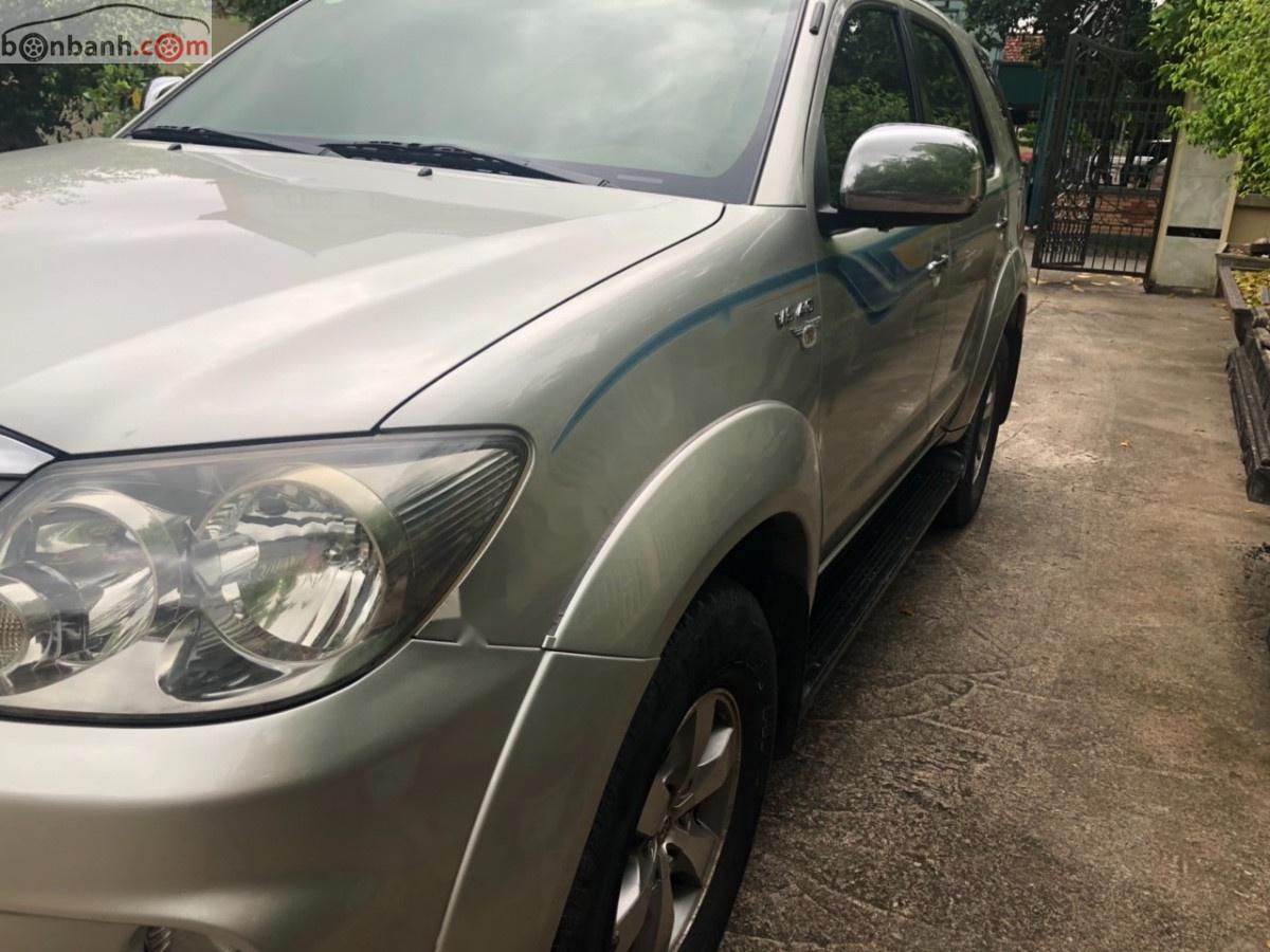 Toyota Fortuner   2007 - Cần bán lại xe Toyota Fortuner năm 2007, nhập khẩu nguyên chiếc chính hãng