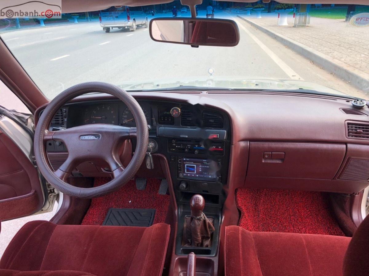 Toyota Cressida GL 2.4 1996 - Bán xe Toyota Cressida GL 2.4 sản xuất năm 1996, màu bạc, nhập khẩu, 165tr