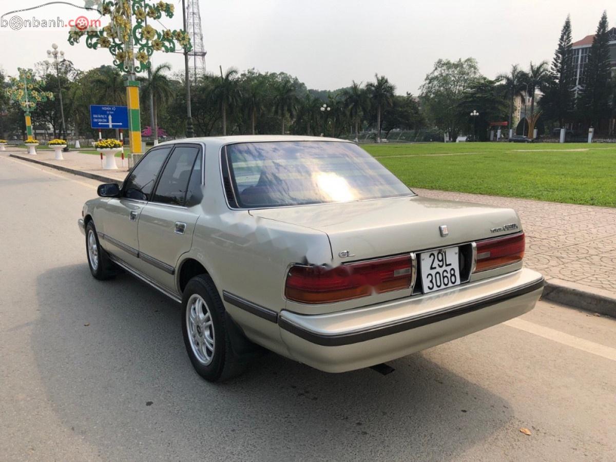 Toyota Cressida GL 2.4 1996 - Bán xe Toyota Cressida GL 2.4 sản xuất năm 1996, màu bạc, nhập khẩu, 165tr