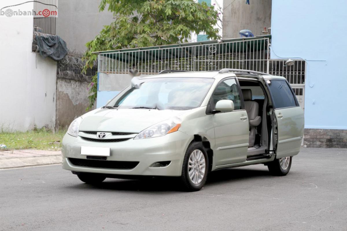 Toyota Sienna 2008 - Cần bán Toyota Sienna sản xuất năm 2008, xe nhập chính hãng