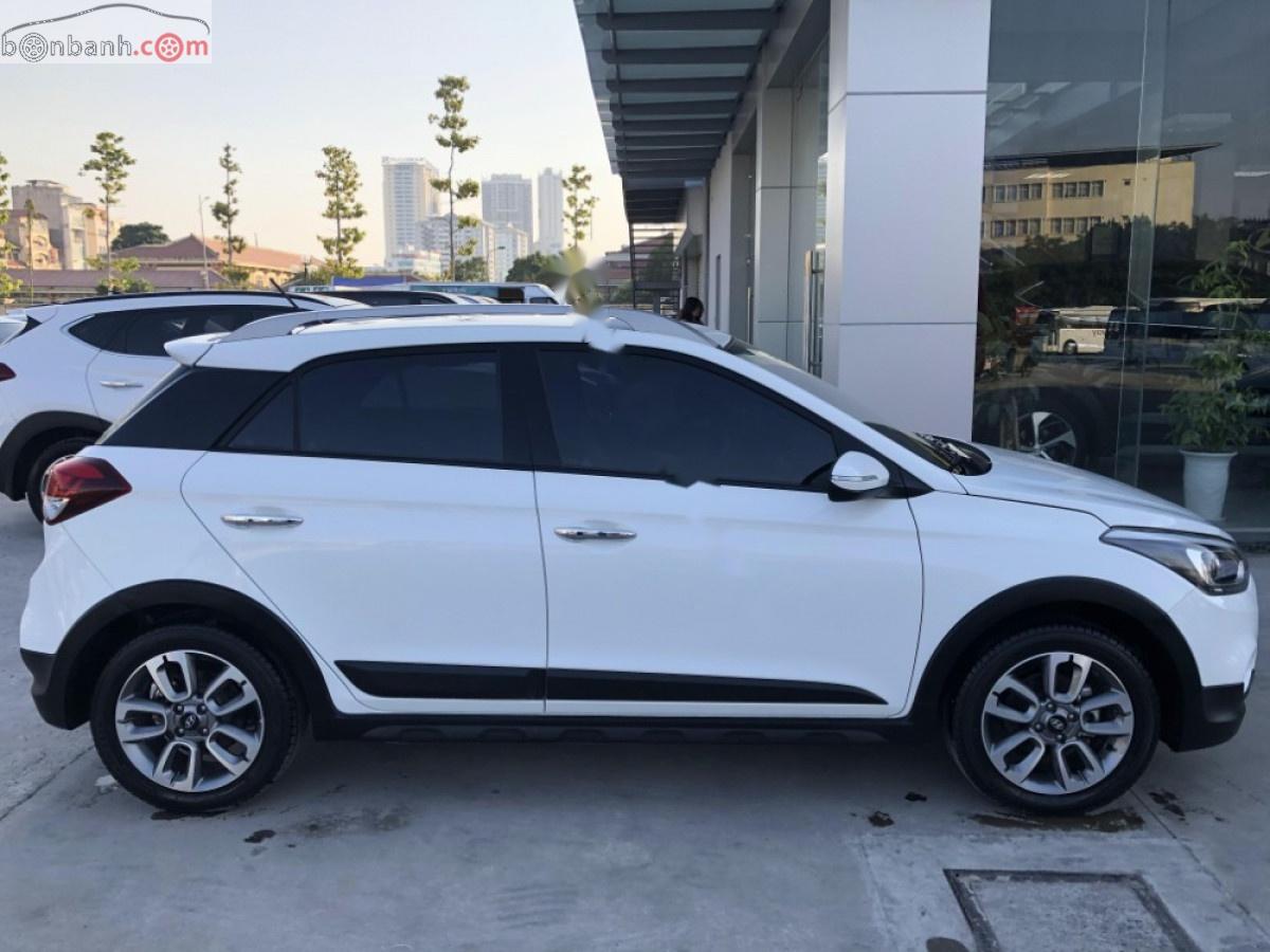 Hyundai i20 2016 - Bán Hyundai i20 năm sản xuất 2016, màu trắng, nhập khẩu như mới