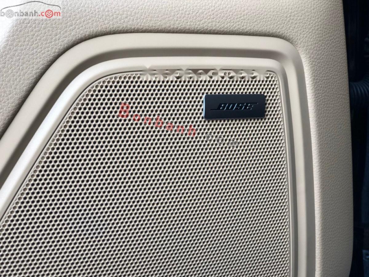 Porsche Macan 2017 - Bán ô tô Porsche Macan đời 2017, màu đen, nhập khẩu nguyên chiếc 