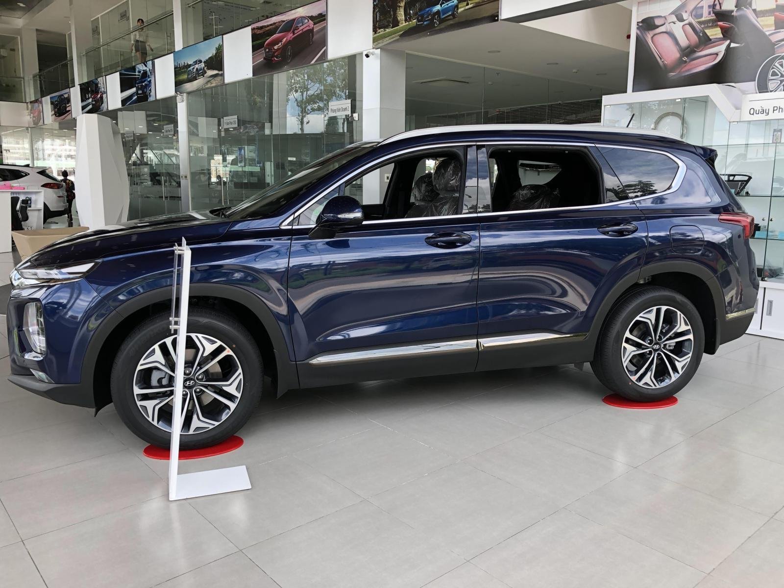 Hyundai Santa Fe 2.2 L 2019 - Ưu đãi cực lớn - Quà tặng vô vàn, Hyundai SantaFe phiên bản máy dầu, đời 2019, màu xanh dương, giá rẻ