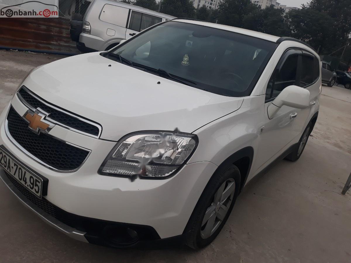 Chevrolet Orlando LTZ 1.8 AT 2013 - Bán ô tô Chevrolet Orlando LTZ 1.8 AT sản xuất năm 2013, màu trắng chính chủ, giá tốt