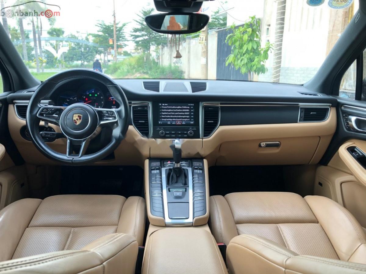 Porsche Macan 2017 - Bán ô tô Porsche Macan đời 2017, màu đen, nhập khẩu nguyên chiếc 