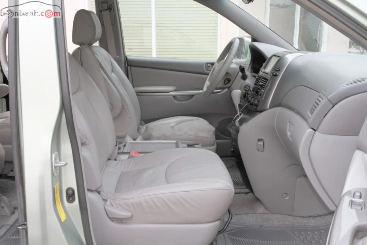 Toyota Sienna 2008 - Cần bán Toyota Sienna sản xuất năm 2008, xe nhập chính hãng