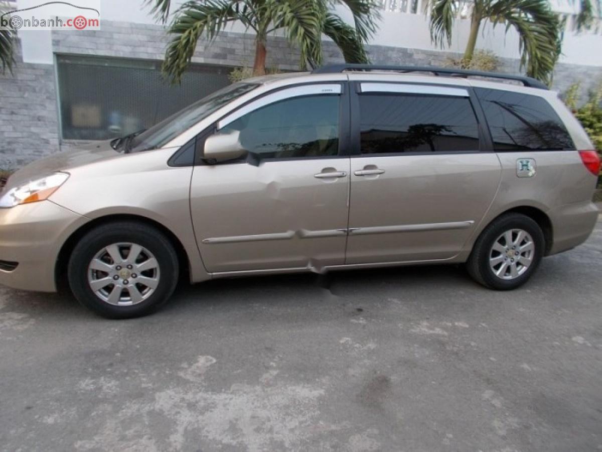 Toyota Sienna 2006 - Bán Toyota Sienna LE năm 2006, màu vàng cát, nhập khẩu nguyên chiếc xe gia đình