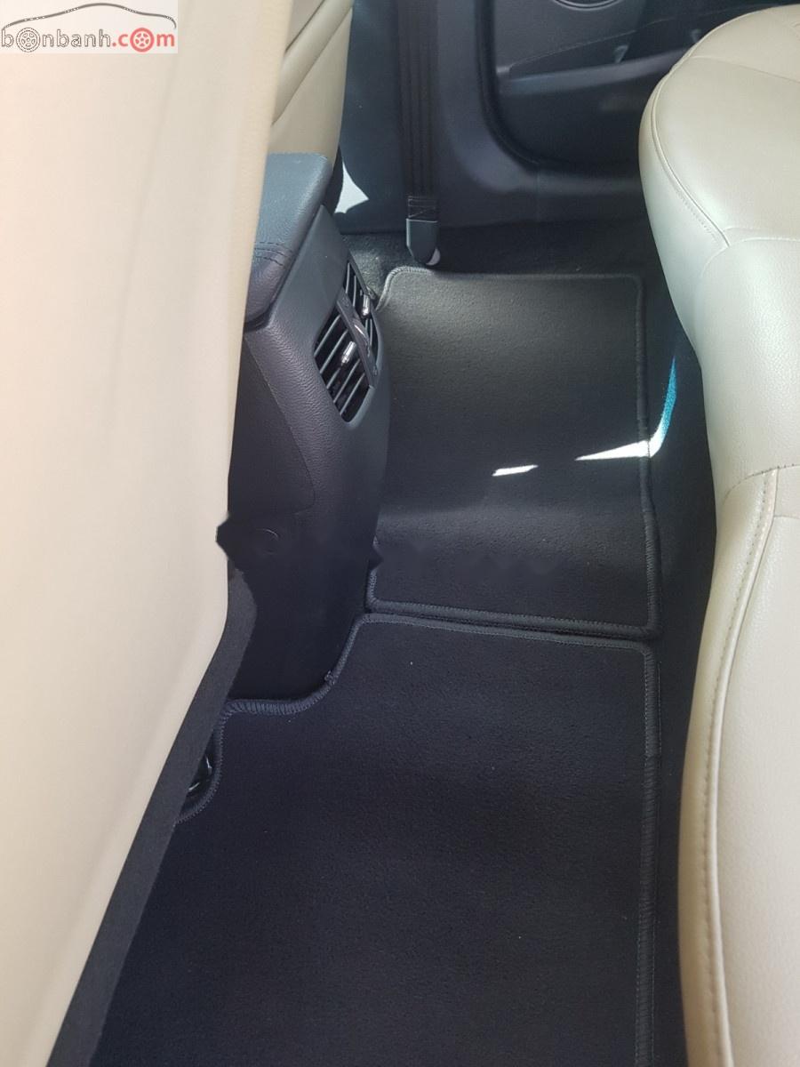 Kia Cerato MT 2018 - Bán xe Kia Cerato MT đời 2018, màu trắng chính chủ, giá 530tr