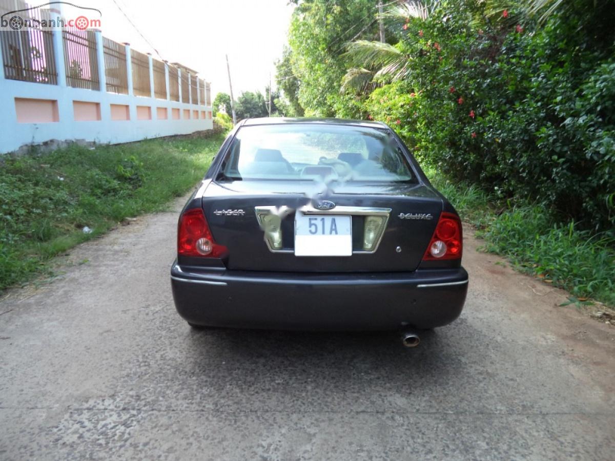 Ford Laser   2002 - Cần bán lại xe Ford Laser đời 2002, màu xám còn mới