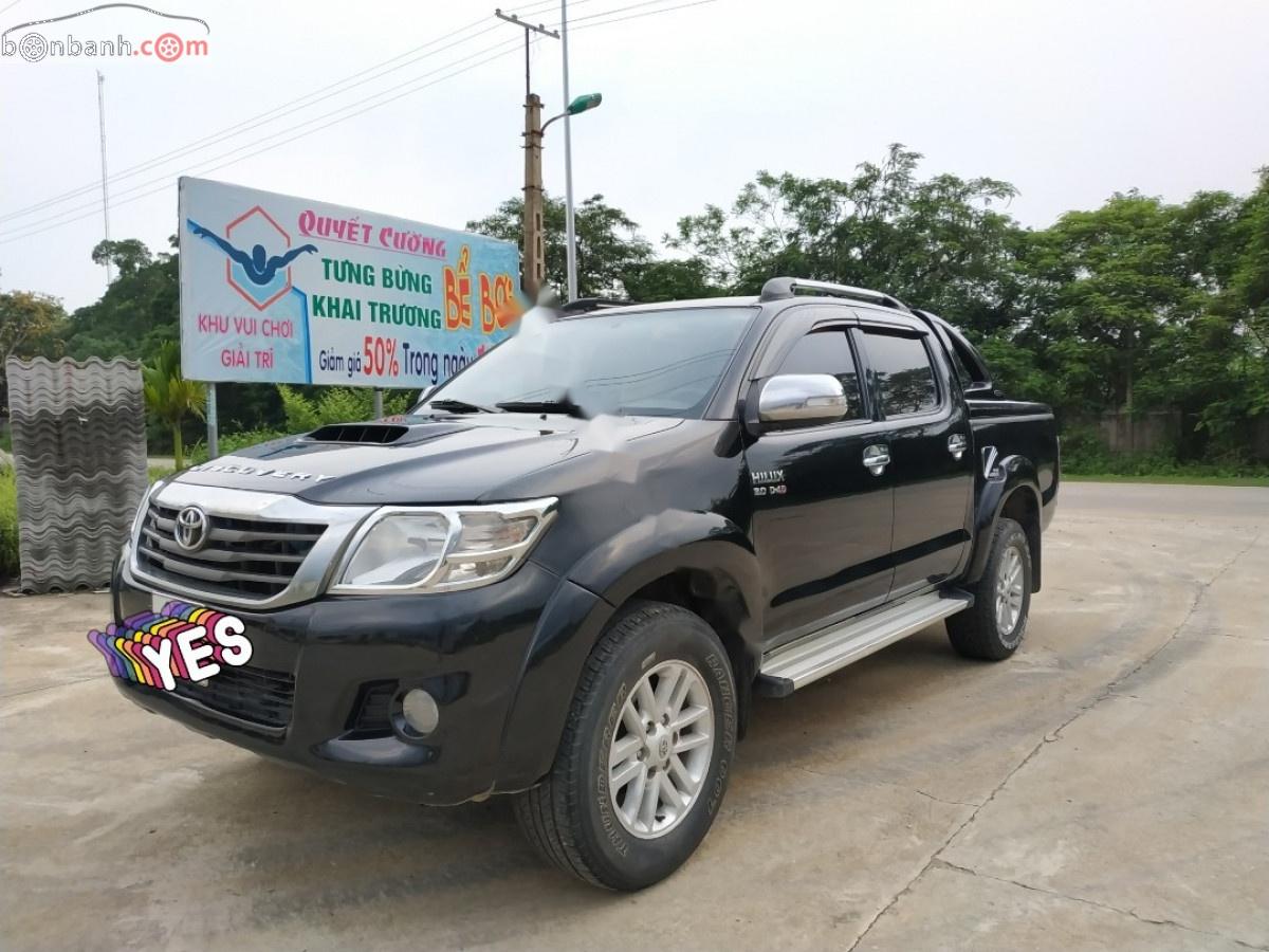 Toyota Hilux 3.0G 4x4 2012 - Cần bán lại xe Toyota Hilux 3.0G 4x4 năm sản xuất 2012, màu đen, nhập khẩu chính chủ