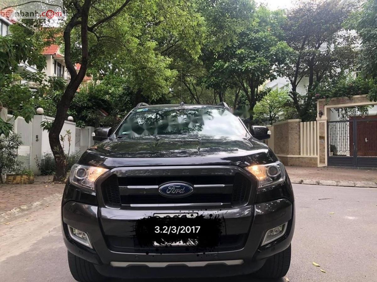 Ford Ranger Wildtrak 3.2 2016 - Bán Ford Ranger Wildtrak 3.2 đời 2016, màu đen, nhập khẩu