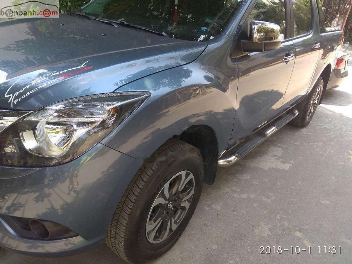 Mazda BT 50 2016 - Bán xe Mazda BT 50 2.2AT năm sản xuất 2016, màu xanh lam, nhập khẩu nguyên chiếc, giá tốt