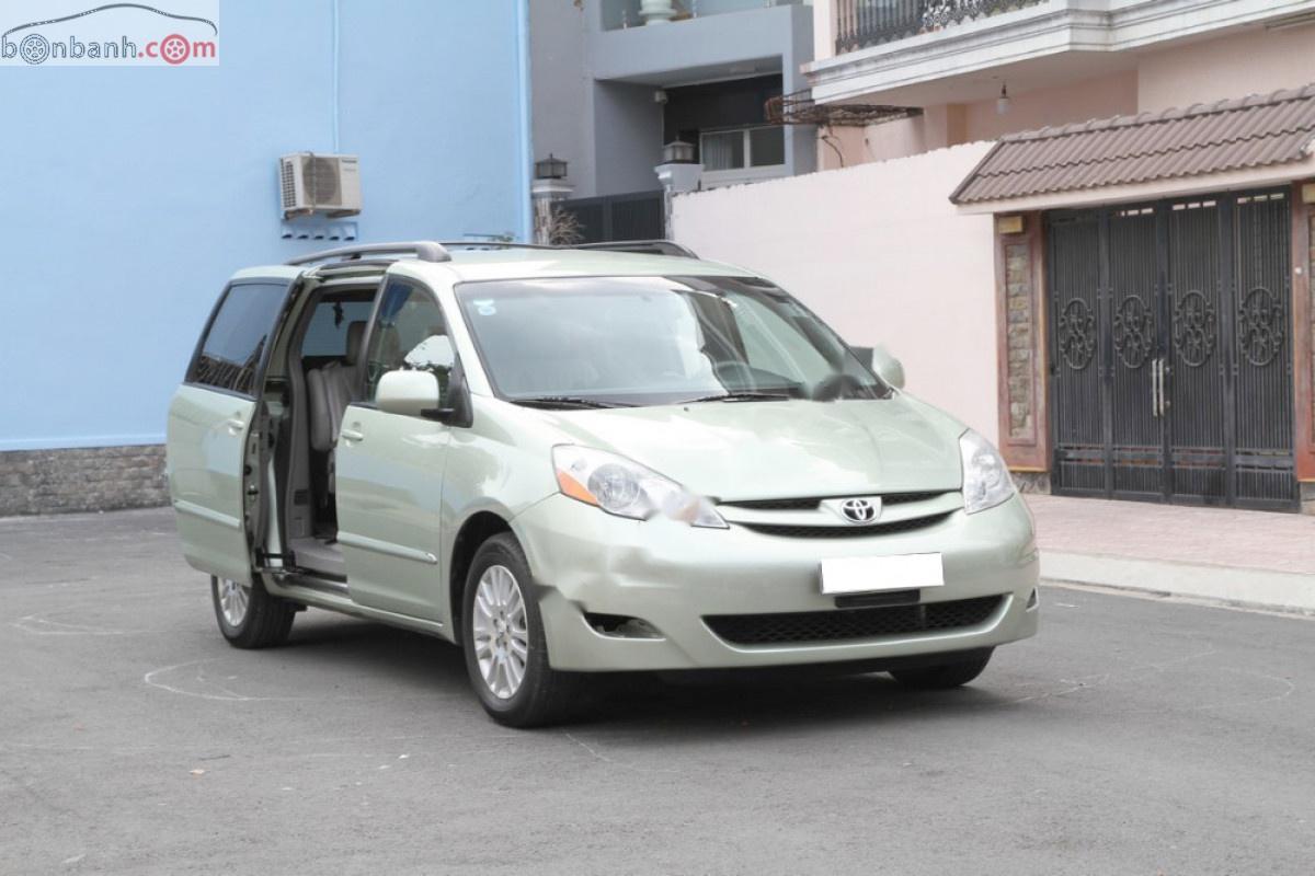 Toyota Sienna 2008 - Cần bán Toyota Sienna sản xuất năm 2008, xe nhập chính hãng