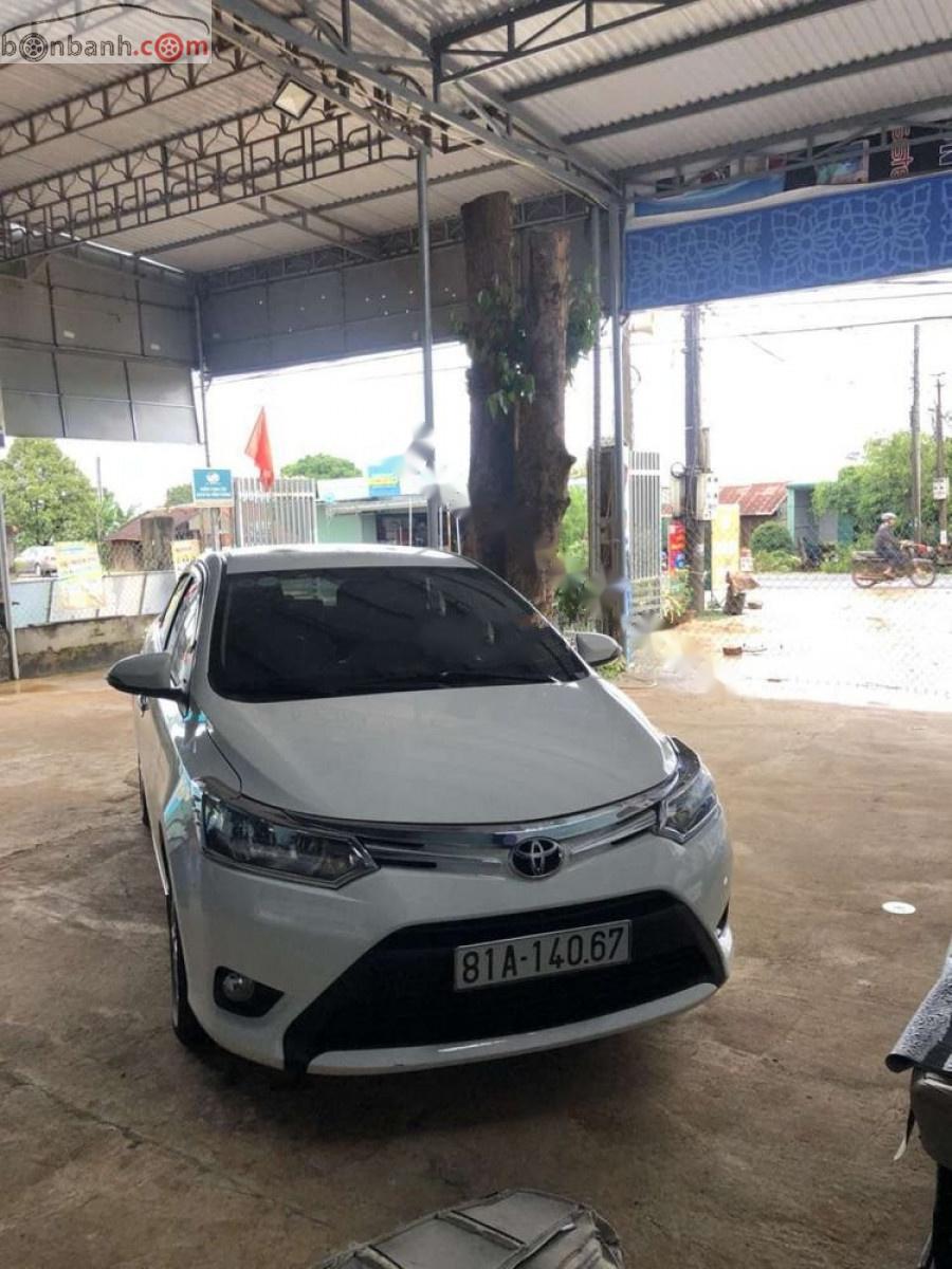 Toyota Vios 2017 - Bán Toyota Vios đời 2017, màu trắng, giá 439tr xe còn mới lắm