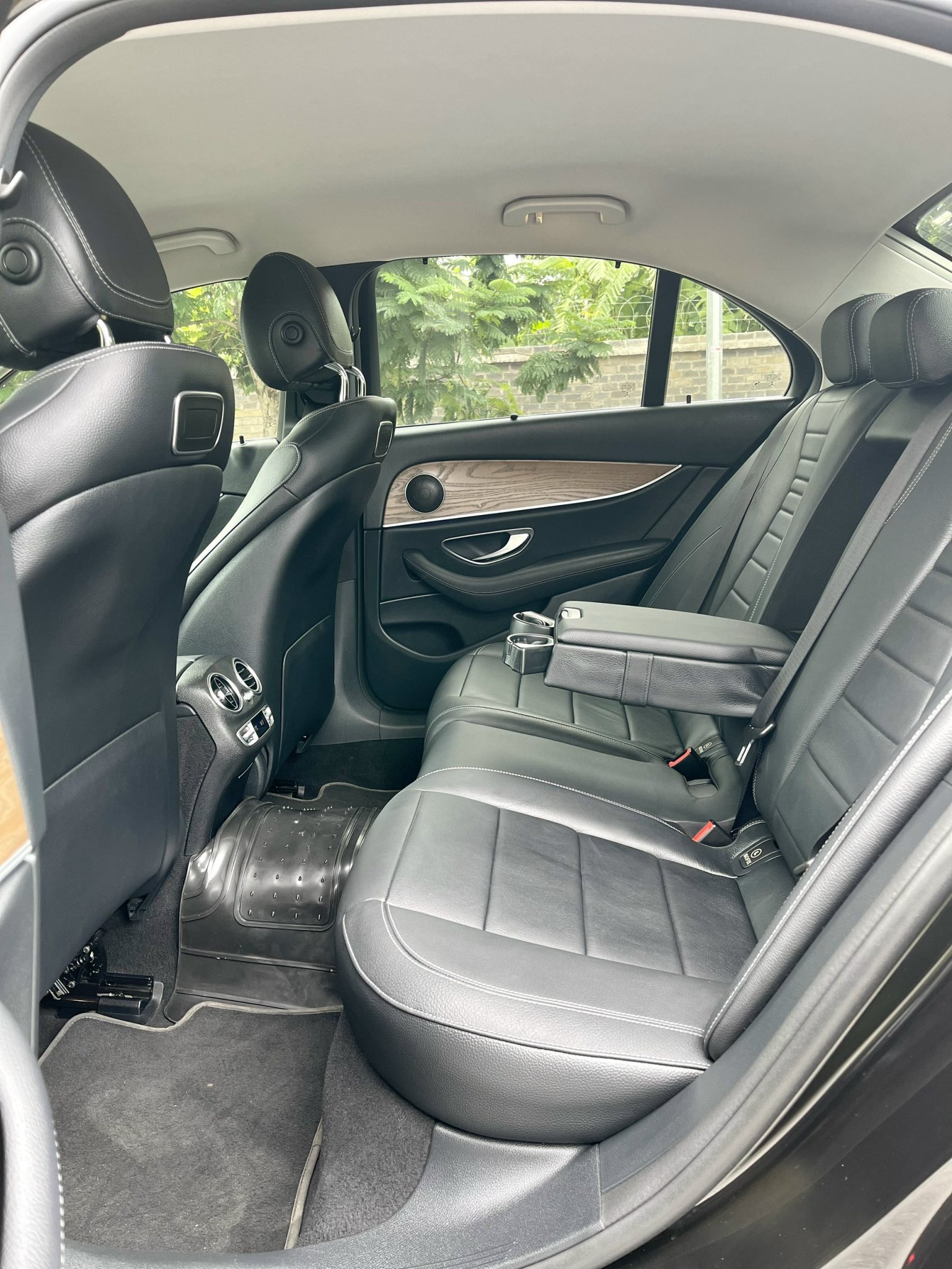 Mercedes-Benz E200 2019 -  BÁN XE MERCEDES E200 - SX:2019 