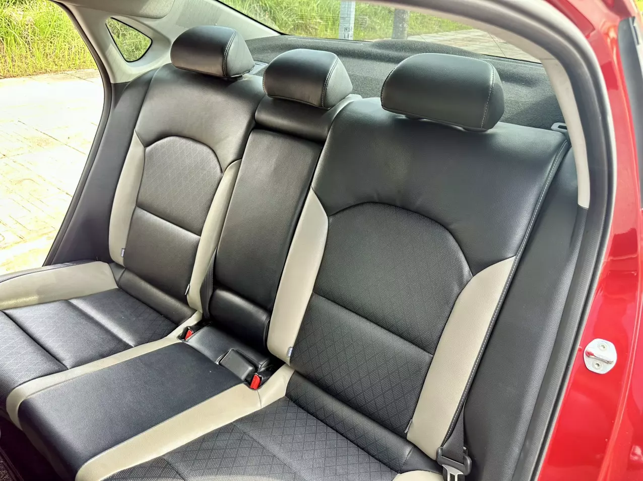 Kia K3 2022 - CHÍNH CHỦ CẦN BÁN XE KIA LUXURY 2022 ĐỎ RỰC RỠ